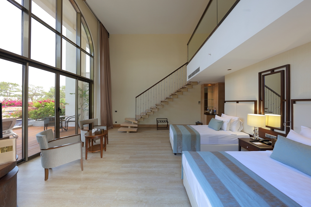 DUBLEX FAMILY EXECUTIVE