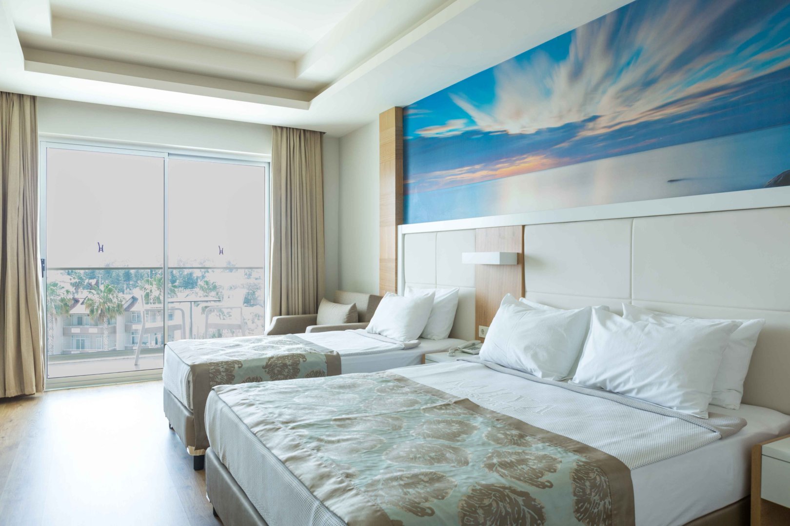 STANDARD ROOM SIDE SEA VIEW WITH BALCONY