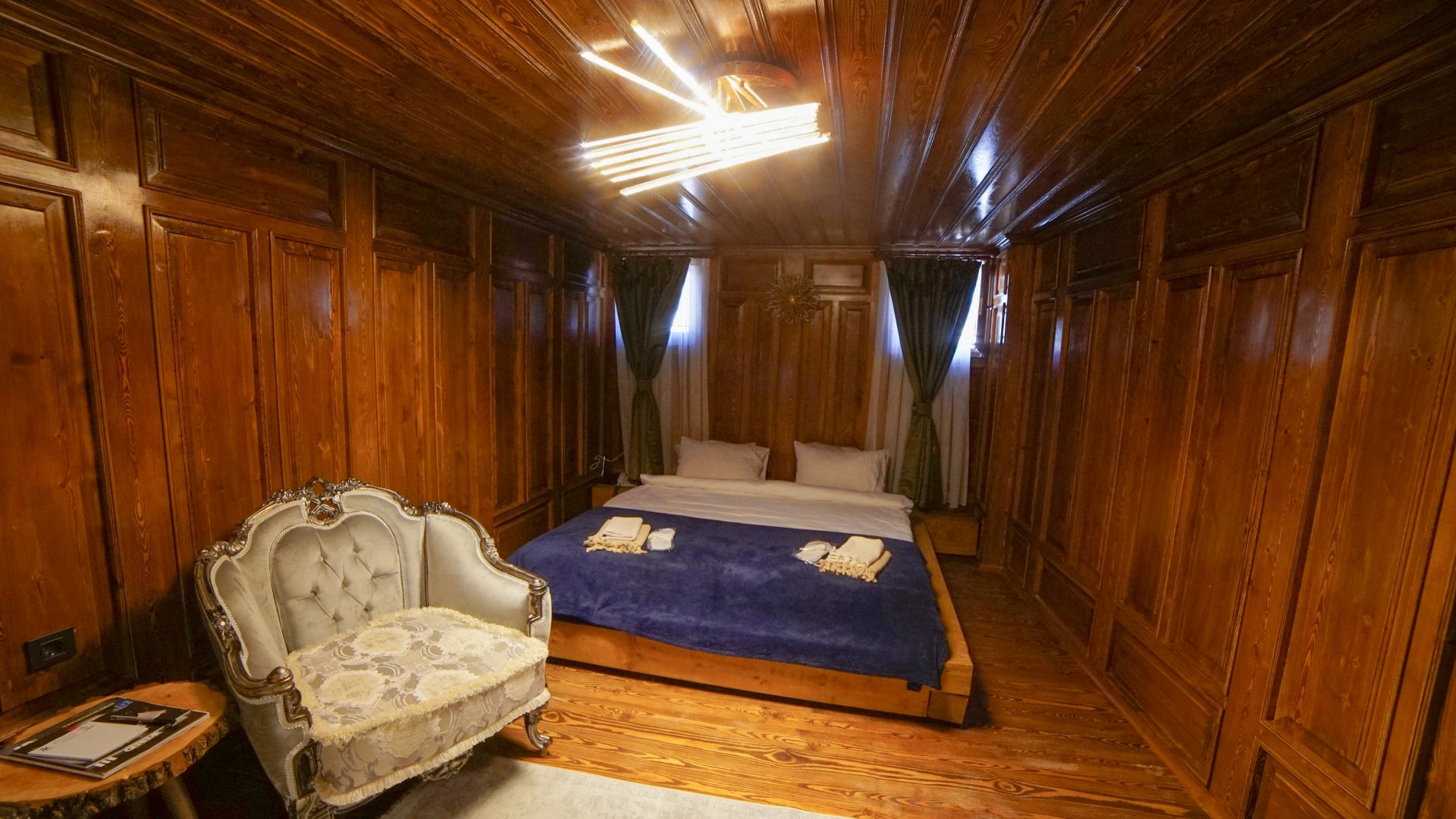 SUPERIOR DELUXE ROOM 