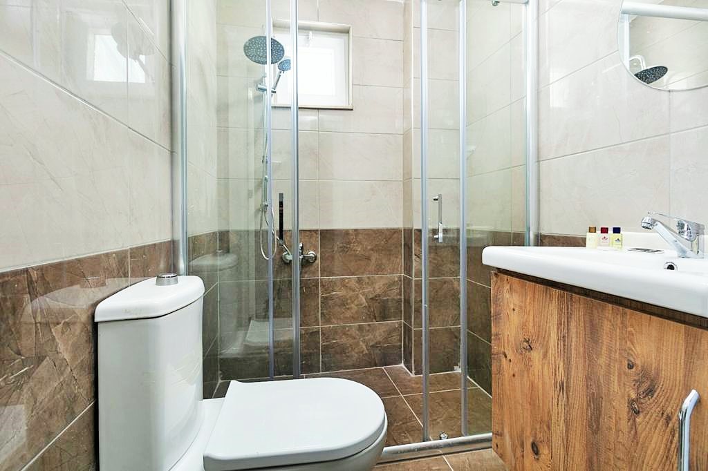 Üç Kişilik Standart Oda