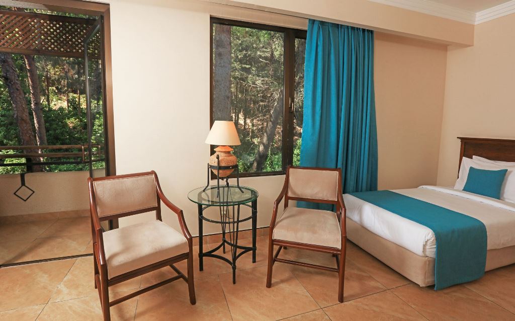 STANDARD GARDEN VIEW