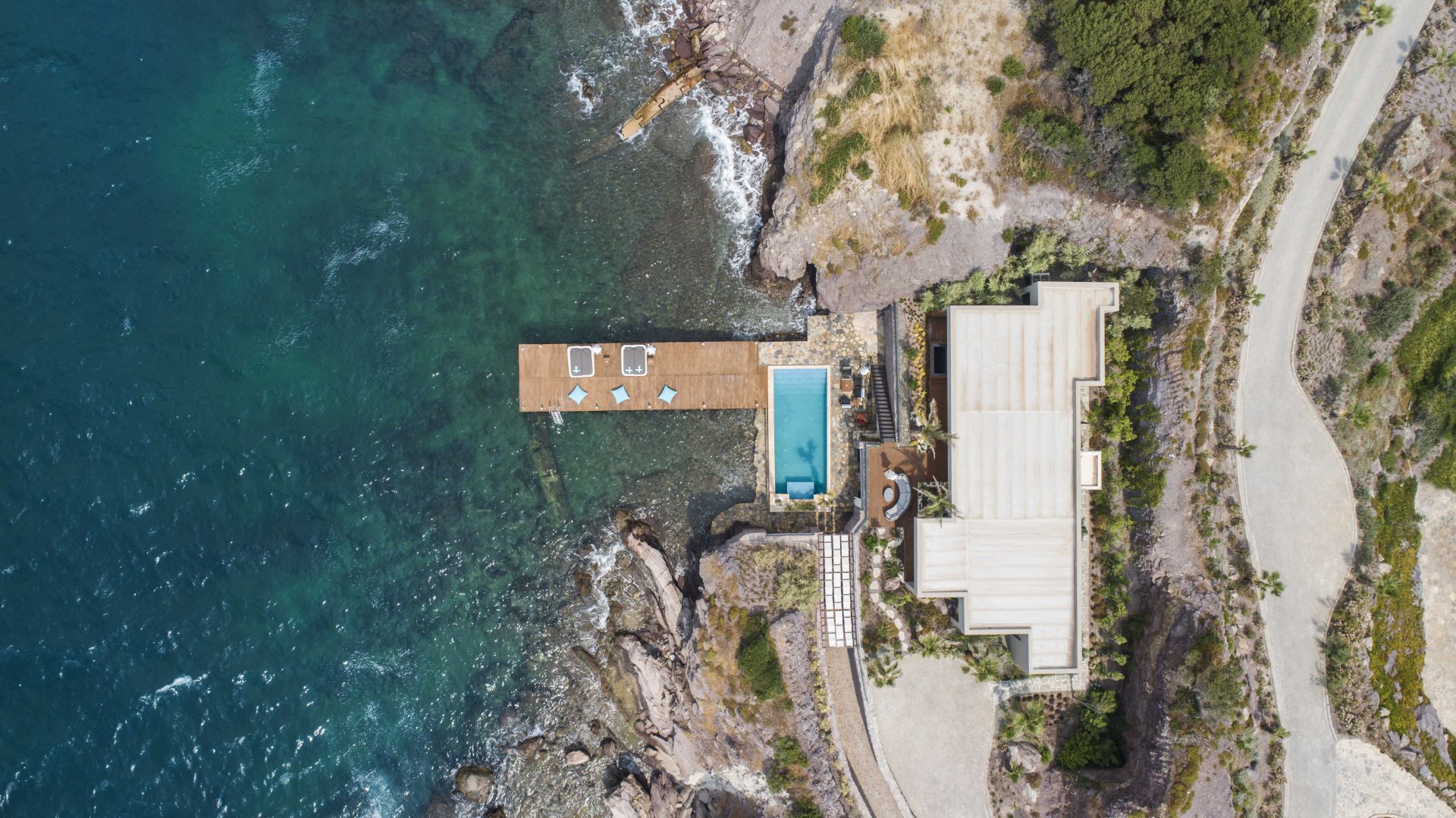 SECLUDED BAY PRESIDENTAL VILLA 4 BEDROOM