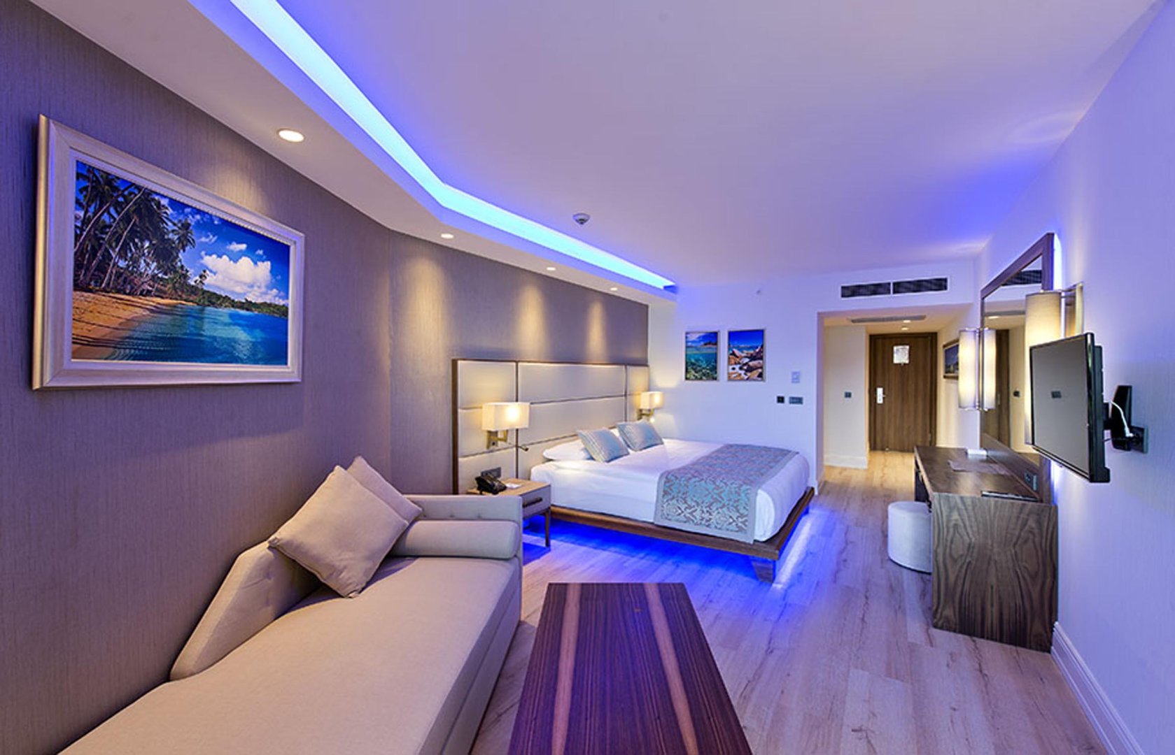 DELUXE STANDART SIDE SEA VIEW