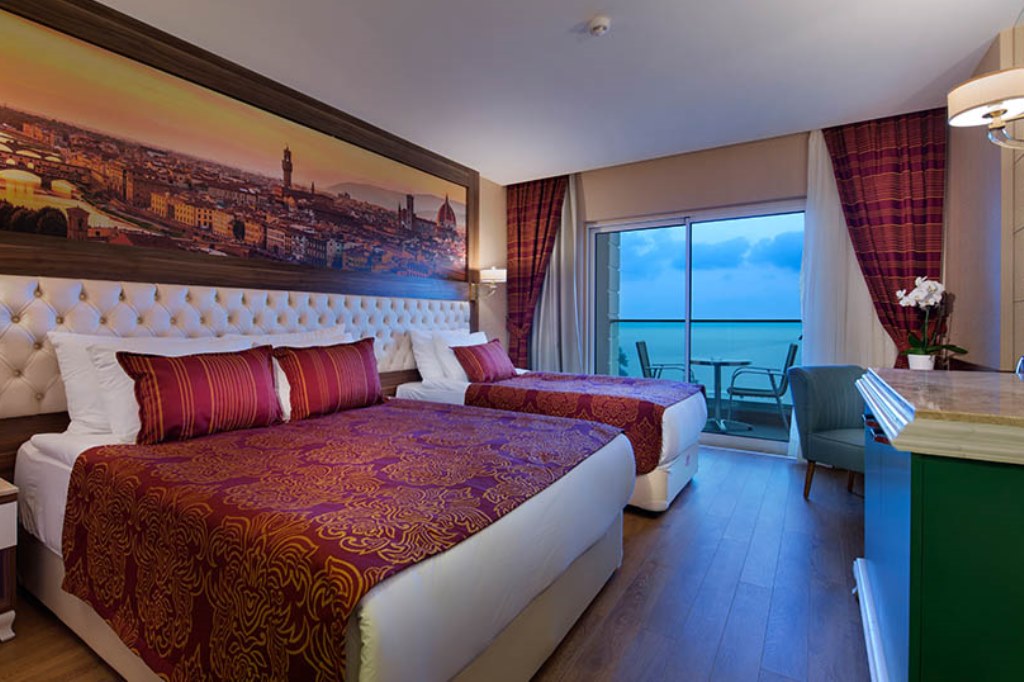 STANDARD ROOM SEA VIEW