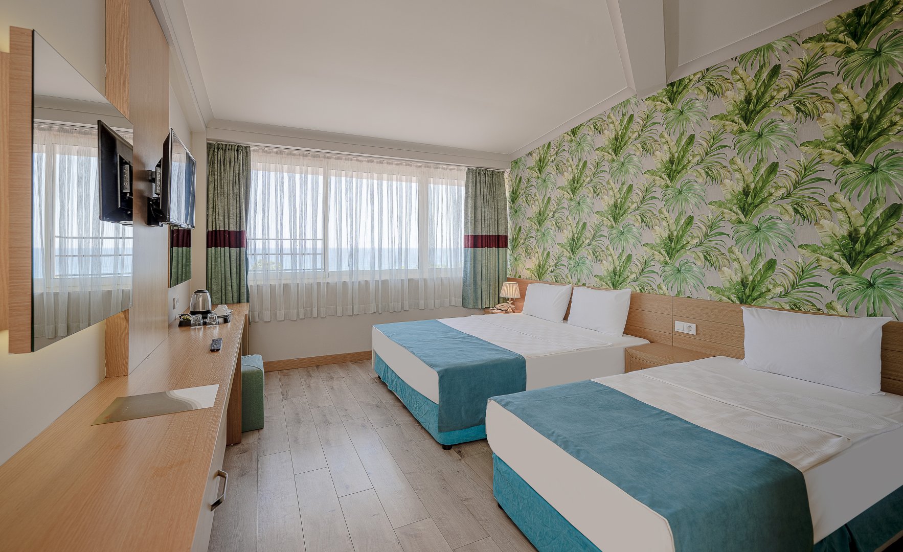 MAIN BUILDING WITHOUT BALCONY ROOM