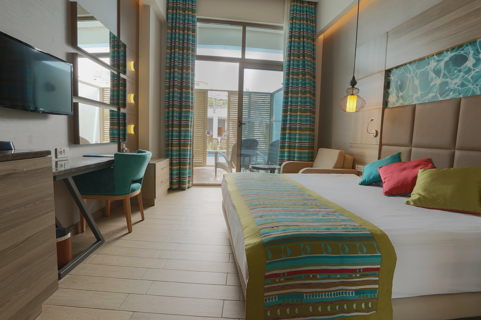 STANDARD LAND VIEW ROOM