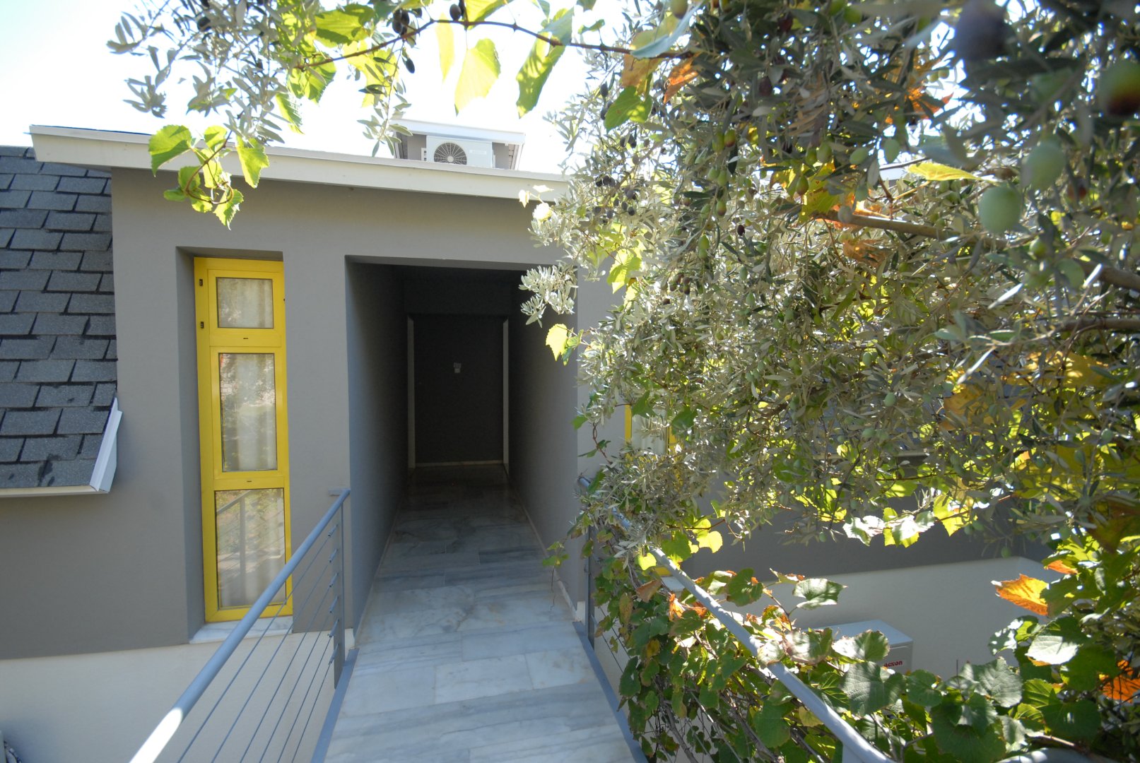 SUITE 2 BEDROOMS LAND VIEW