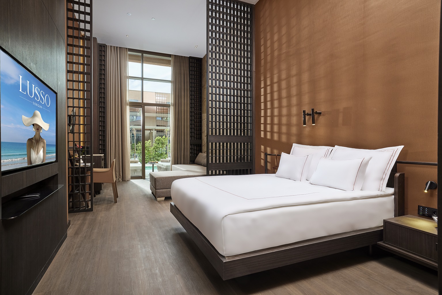 LAGOON SUITE ROOM GARDEN & POOL VIEW