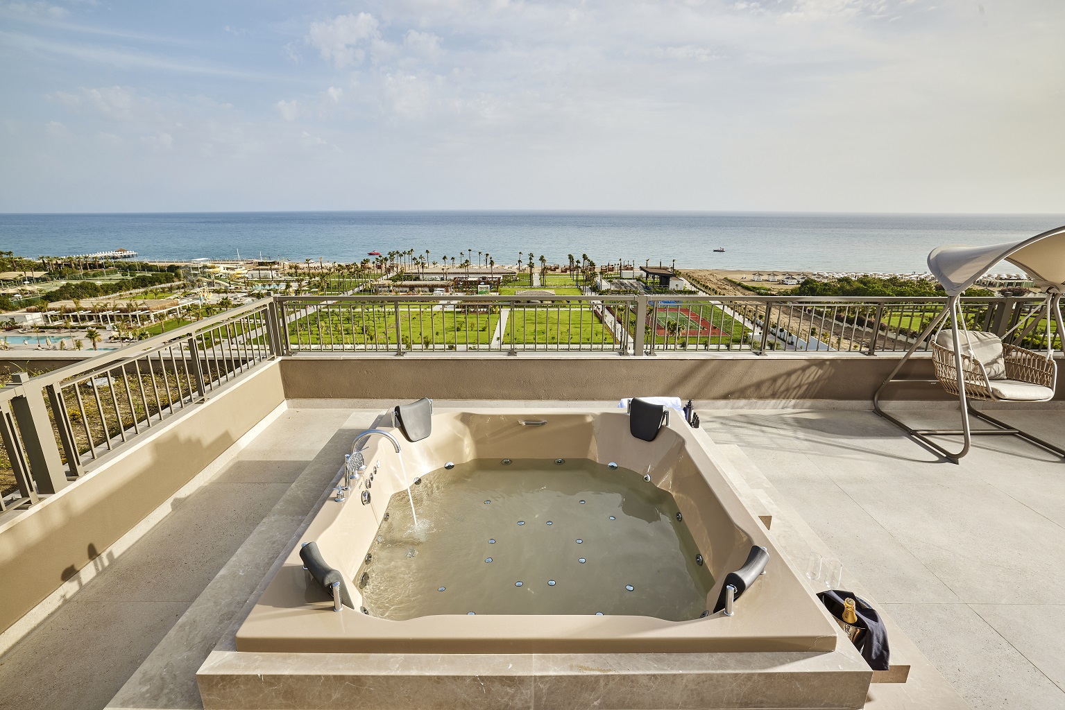 LOFT PENTHOUSE SUITE ROOM SEA VIEW