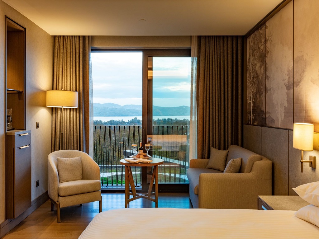 Teraslı Superior Deluxe Oda