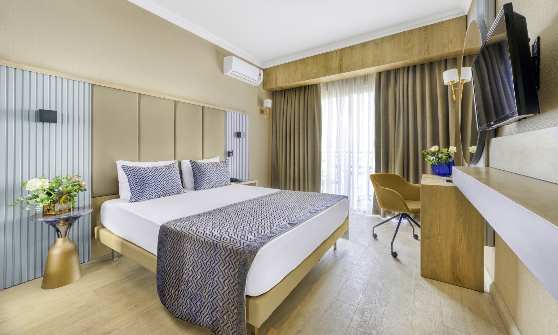 STANDARD ROOM LAND VIEW