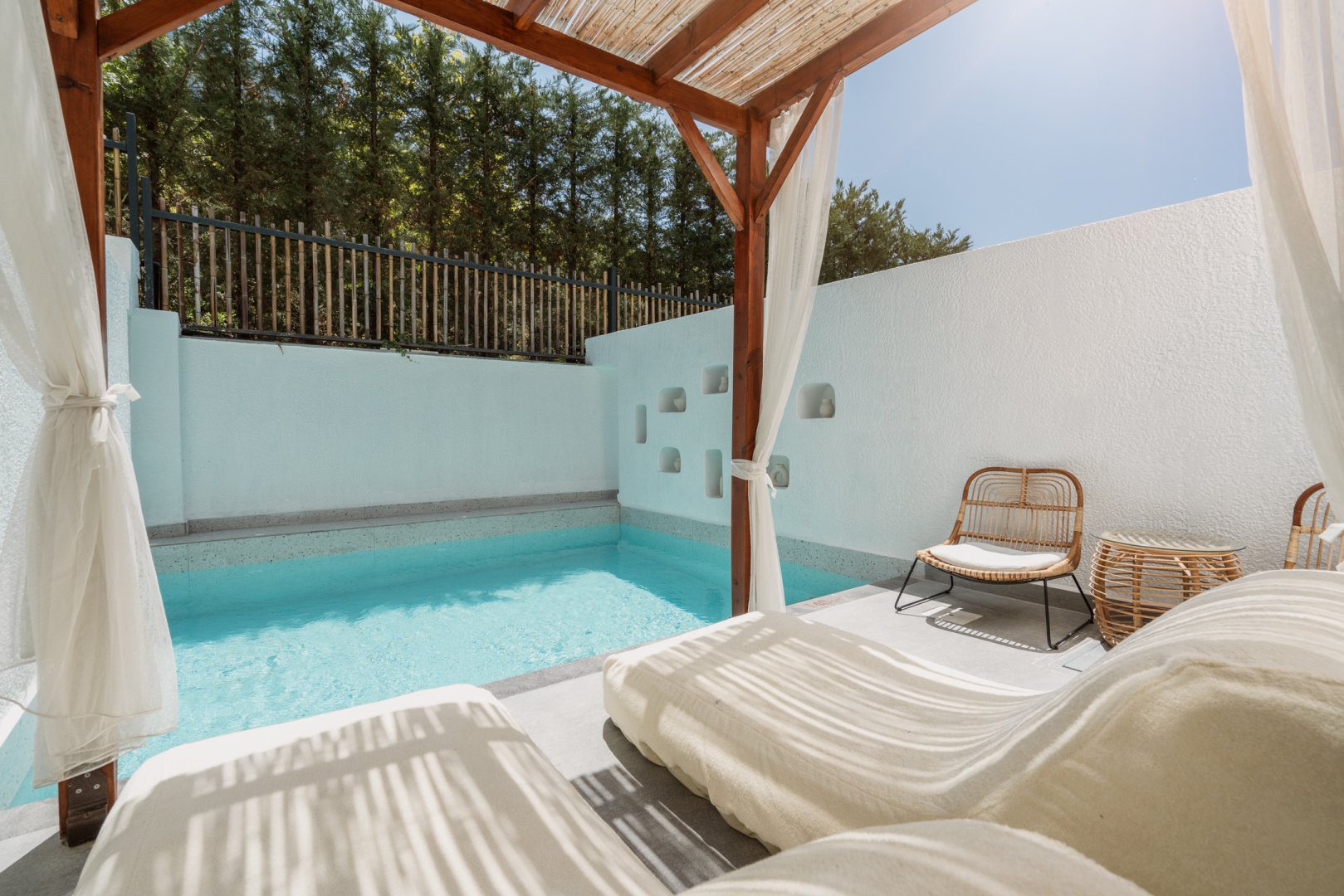 Royal Honemoon Suite