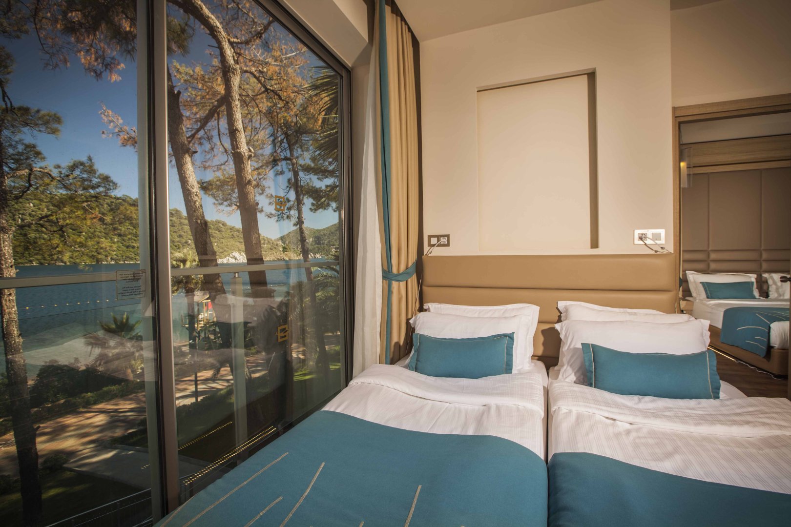 FAMILY 2 ROOMS SEA VIEW 