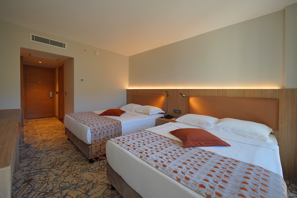 STANDARD ROOM 2DBLBED SEA VIEW    