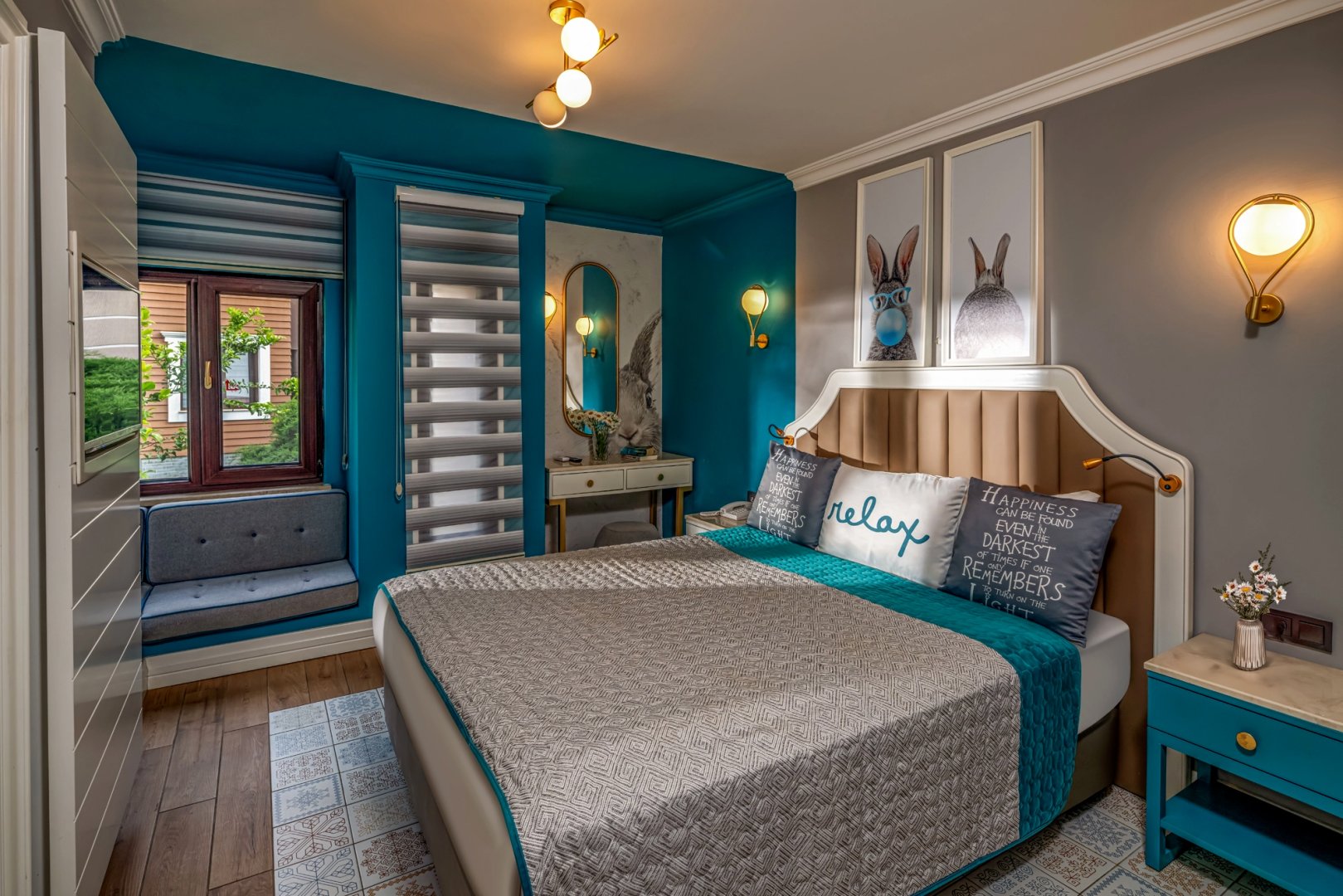 GARDEN FAMILY ROBBITS CONCEPT