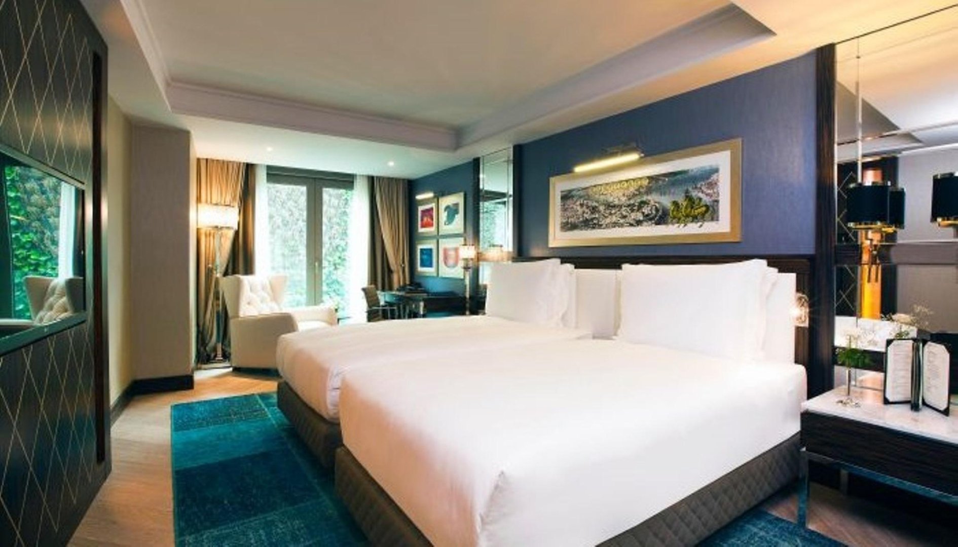 STANDARD ROOM CITY VIEW