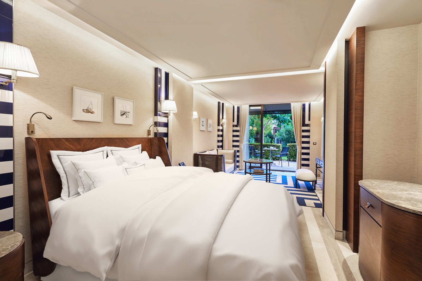 Deluxe Suite Garden View