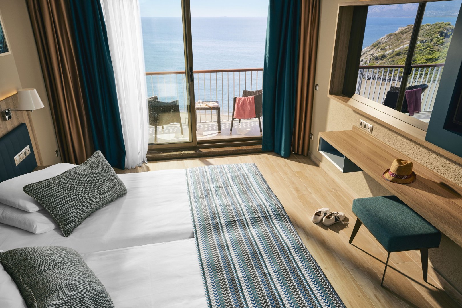 Double Room Classic Sea Side Balcony (DBL3)