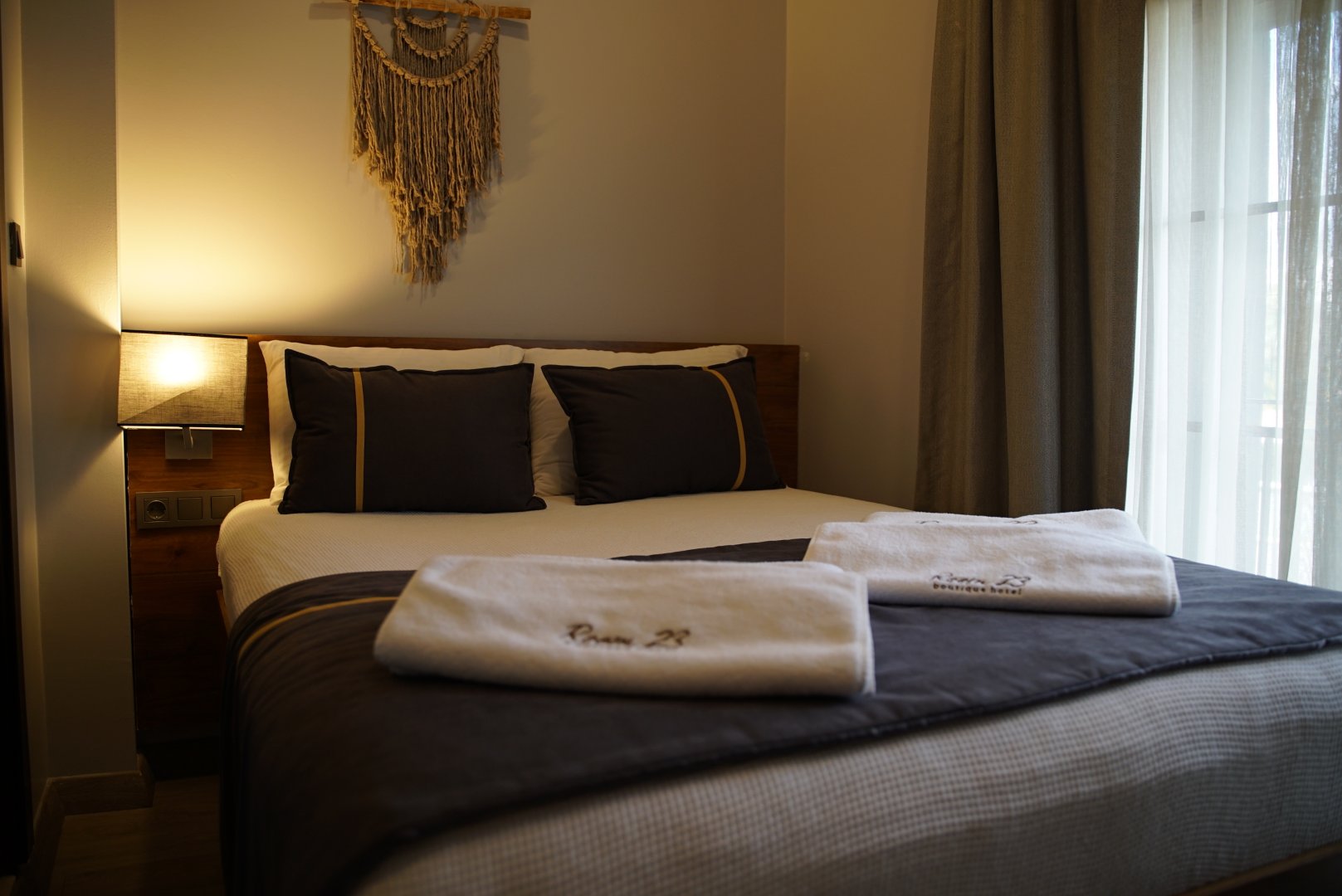 SİNGLE KARA MANZARA