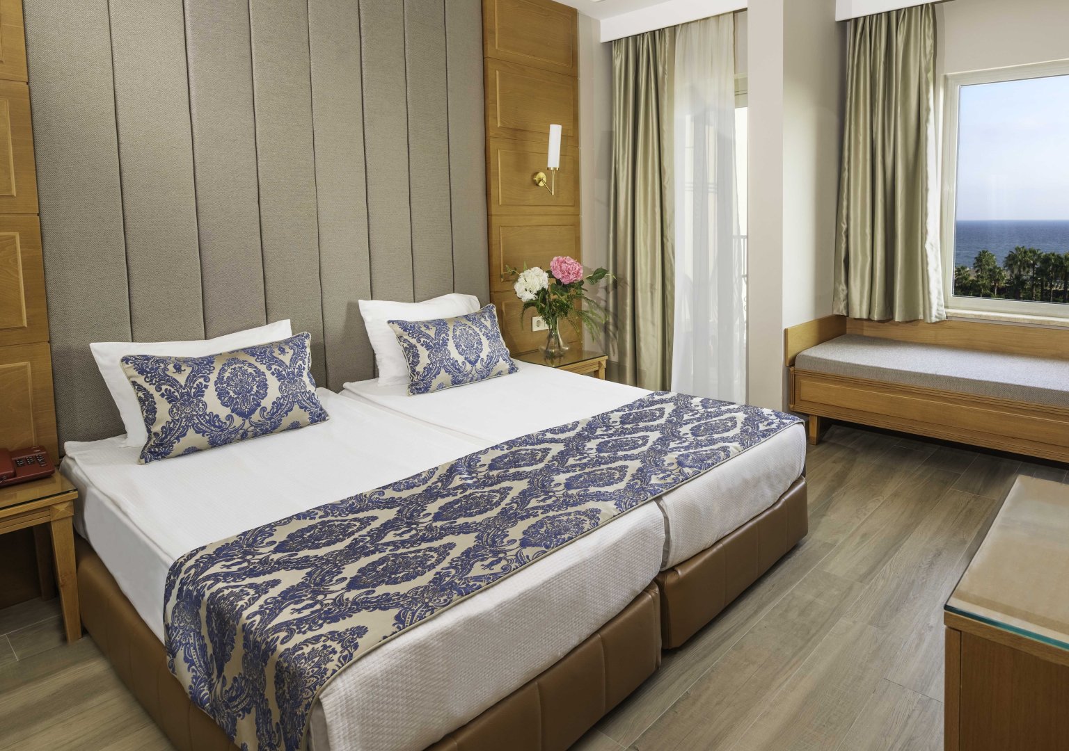 STANDARD SEA VIEW ROOM