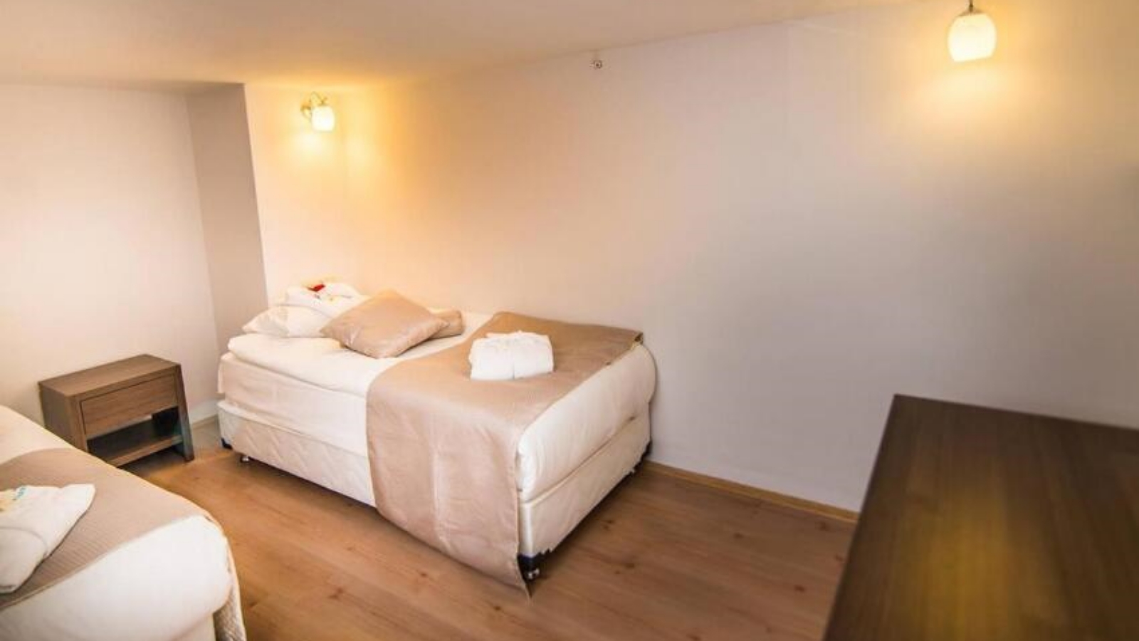 Dubleks Balkonlu Oda