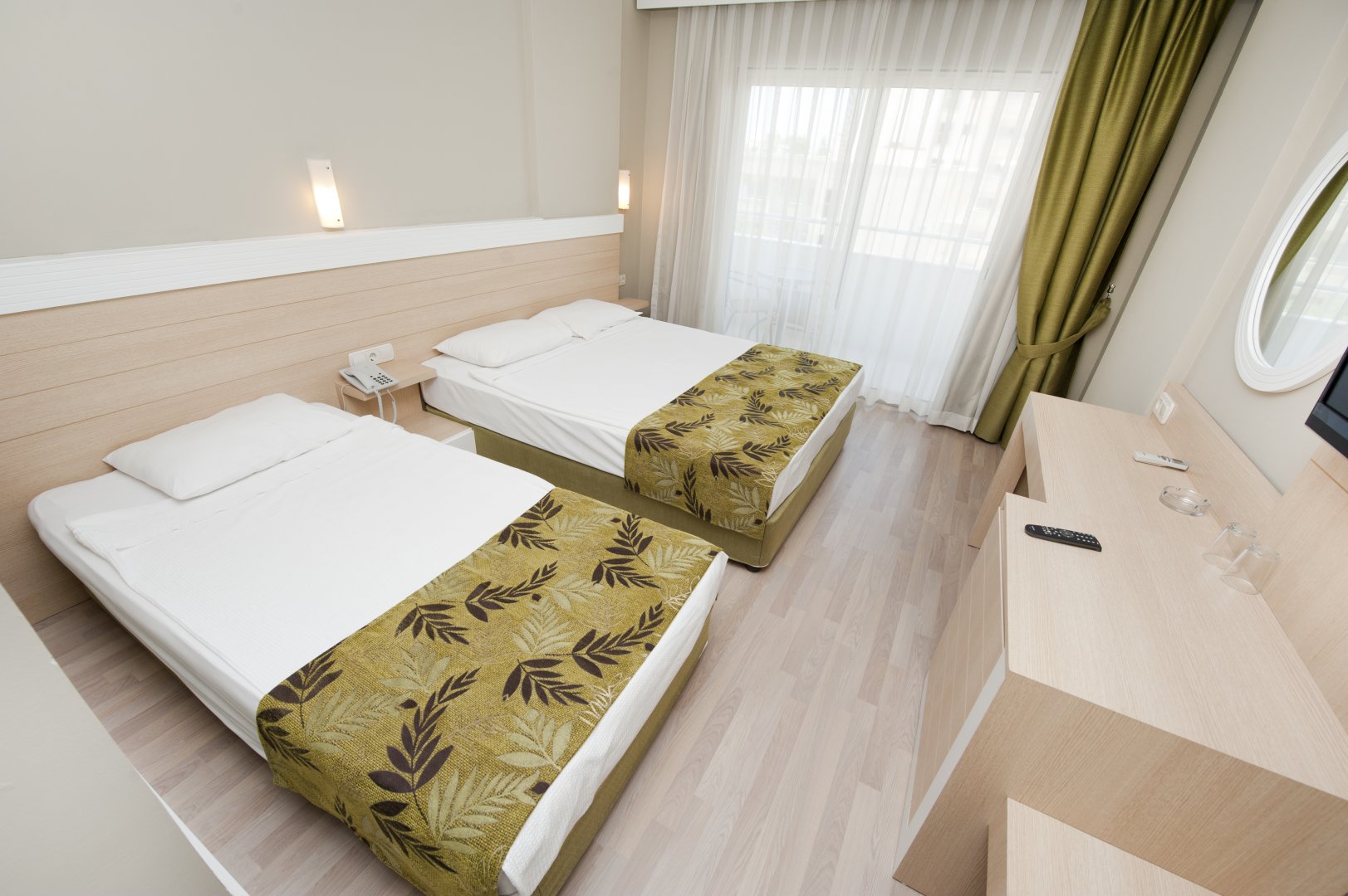 STANDARD ROOM LAND VIEW 