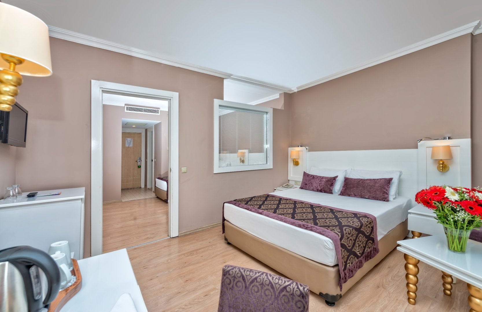 FAMILY ROOM SEA SIDE