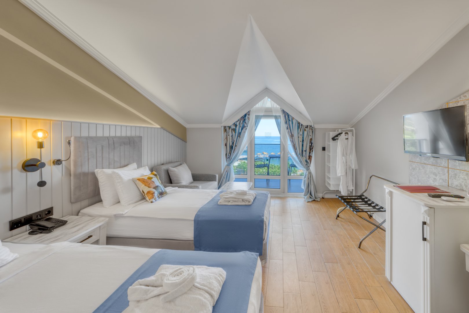 STANDARD ROOM SEA VIEW