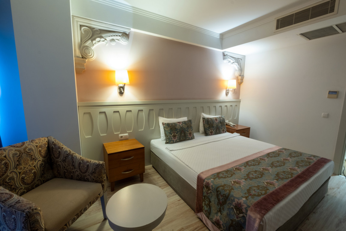 ECONOMY ROOM LAND VIEW 